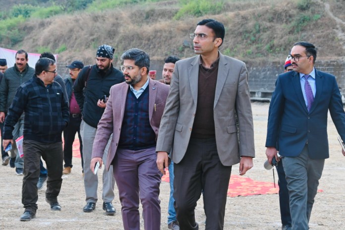 जन-जन की सरकार अभियान के तहत कालसी में सरकारी योजनाओं और जनकल्याण सेवाओं का शिविर