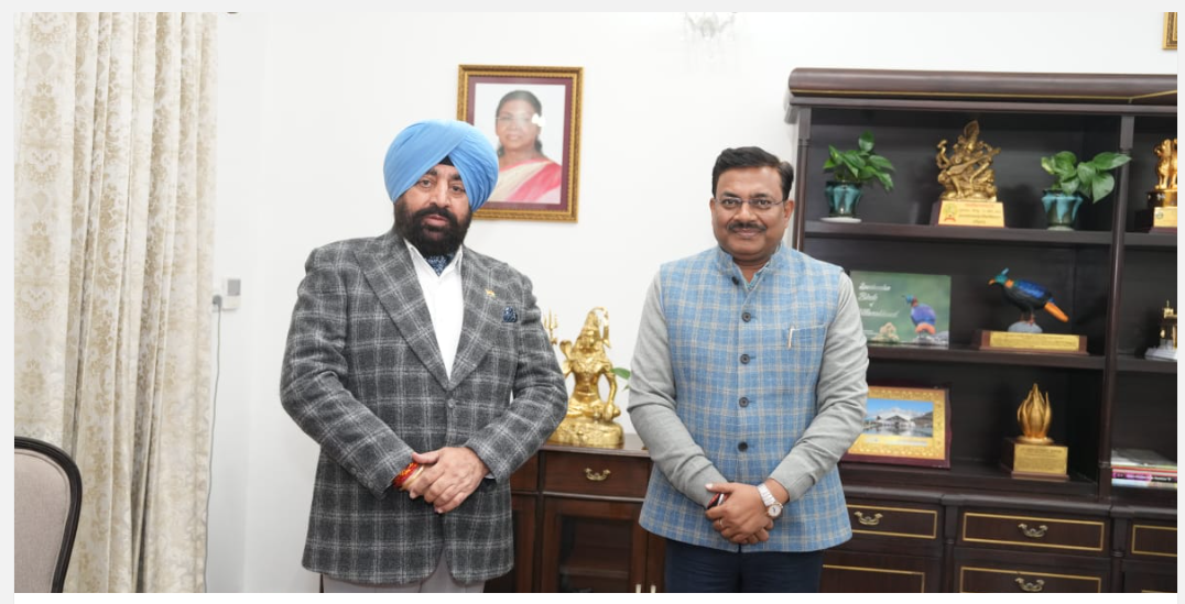 राज्यपाल से मिले मुख्य सचिव... - myuttarakhandnews.com