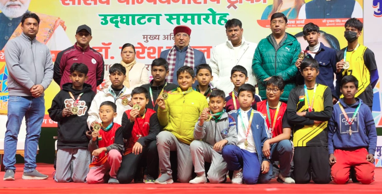 सांसद चैंपियनशिप ट्रॉफी- डॉ. नरेश बंसल बोले—देश में विकसित हुई