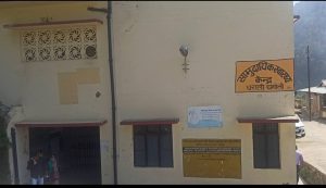 सामुदायिक स्वास्थ्य केंद्र अब भी रेफर कर रहा मरीज, स्वास्थ्य