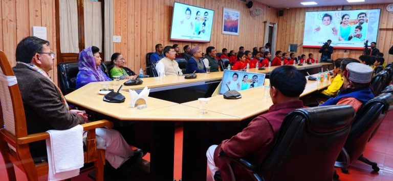 CM Dhami listens to PM’s ‘Mann Ki Baat’ with Sanskriti