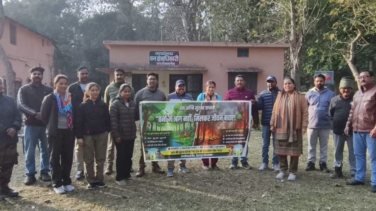 Dehradun News: आग से पहले चेतावनी, लच्छीवाला वन रेंज में अग्नि सुरक्षा को लेकर अनोखी पहल, जानें क्या….