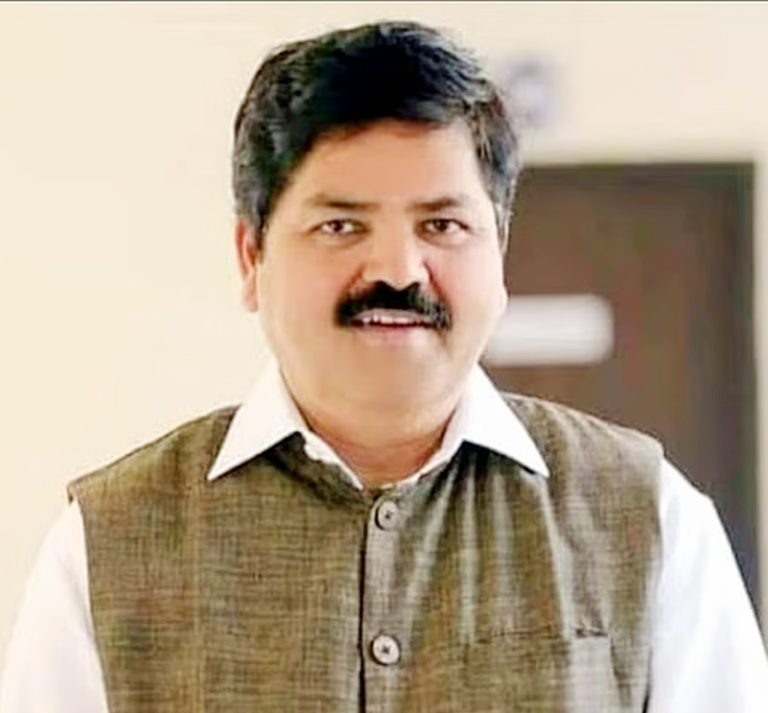 Ganesh Godiyal alleges collapse of law & order in State