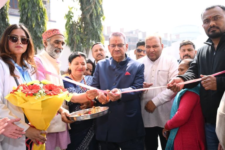 Ganesh Joshi inaugurates free health check-up camp