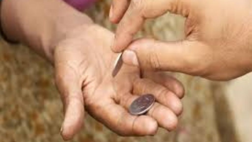 Haridwar: बच्चों से जबरन भीख मंगवाता था पिता, तंग आकर बेटे ने छोड़ा घर