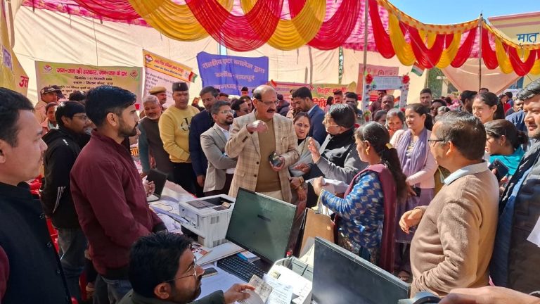 Minister-in-Charge Subodh Uniyal redresses public grievances at Dwara Nyay Panchayat