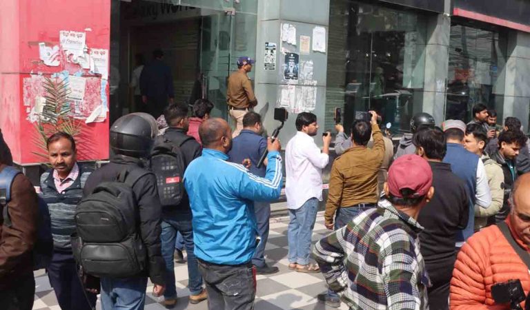 One more killed- man shot dead outside gym on Doon’s