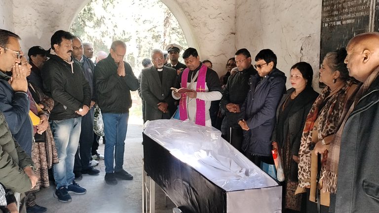 Padma Shri awardee Hugh Gantzer given state funeral with full