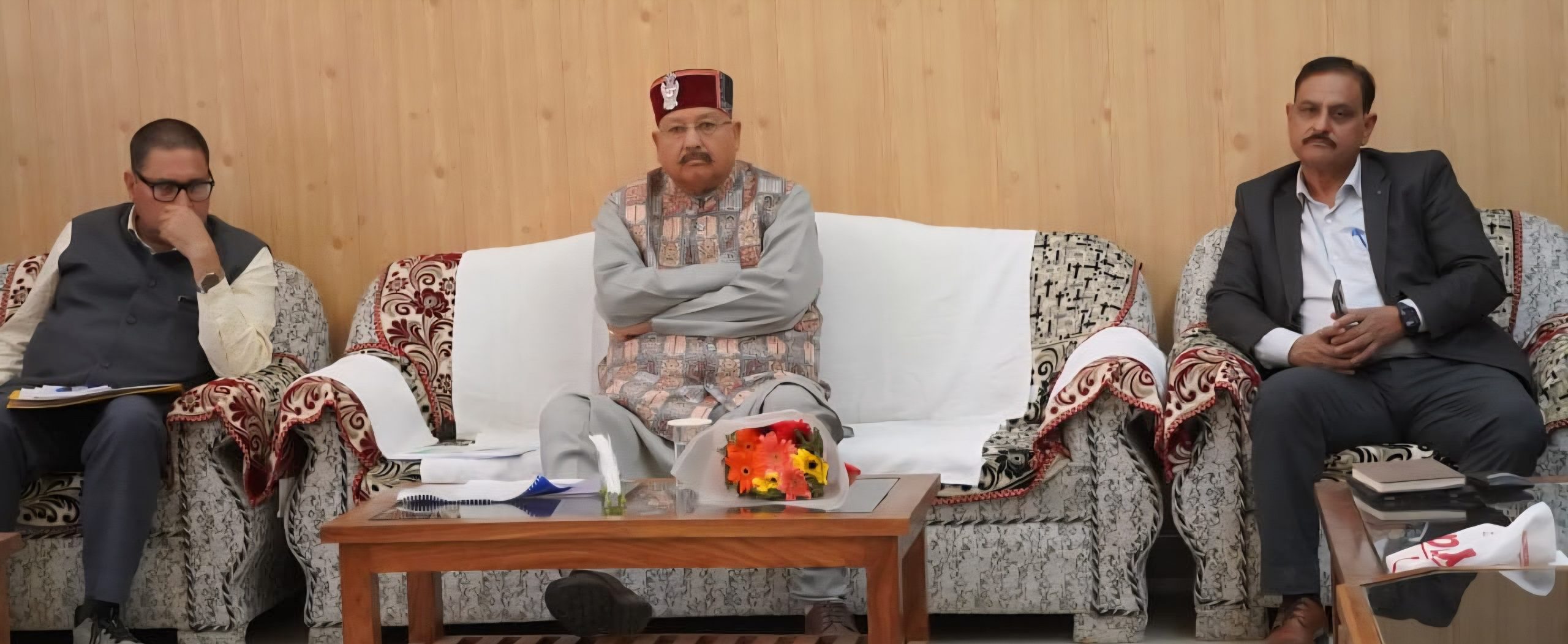 Satpal Maharaj inspects Land Port Project at Banbasa; orders completion