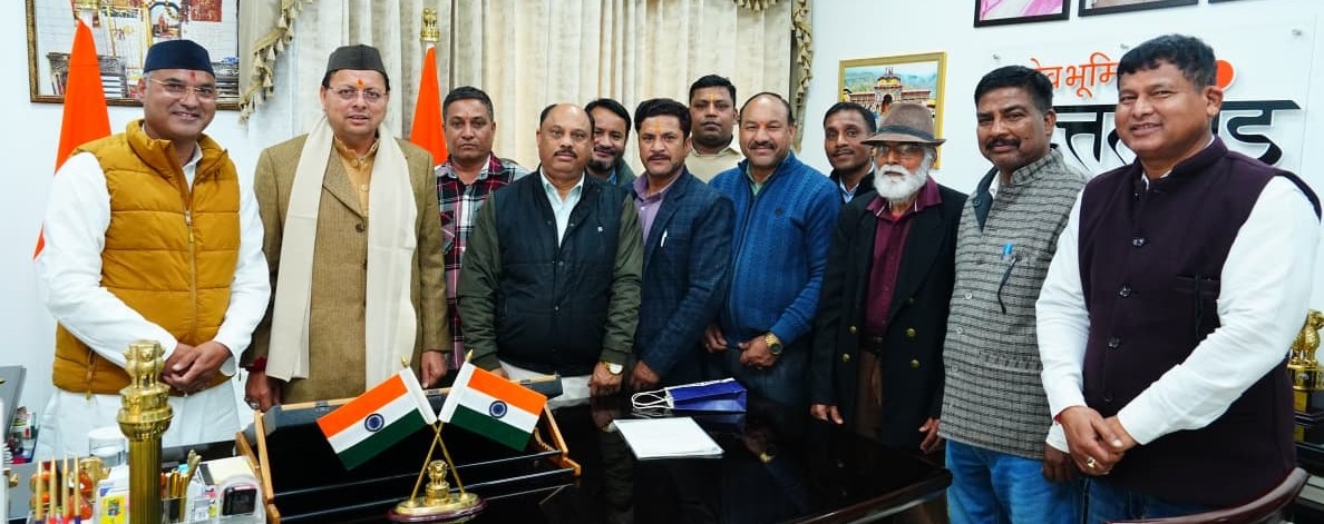 Taxi Maxi Federation officials meet CM, submit demands