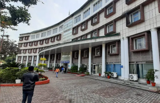 उत्तराखंड में अब सरकारी कर्मियों से बदतमीजी पड़ेगी भारी! दुर्व्यवहार