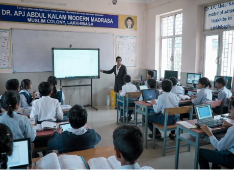 उत्तराखंड में पहले मॉर्डन मदरसे को मान्यता, कुरान के साथ