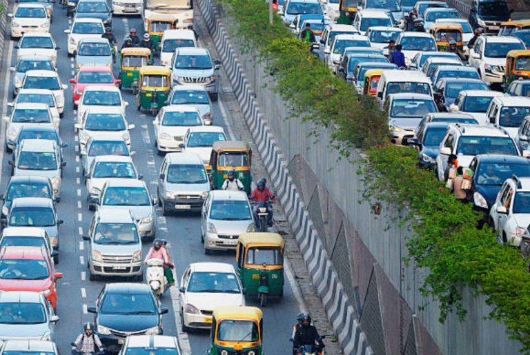 निजी पर्यटक वाहनों के नियमों में बड़ा बदलाव, अप्रैल 2026