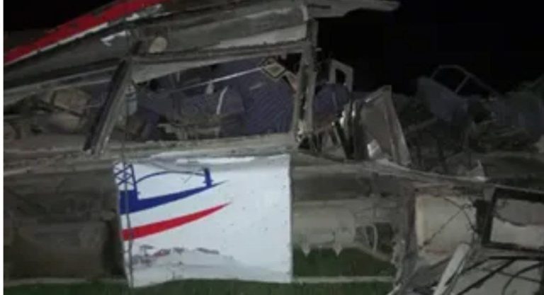 बारात की बस खाई में गिरी, 13 की मौत; 34