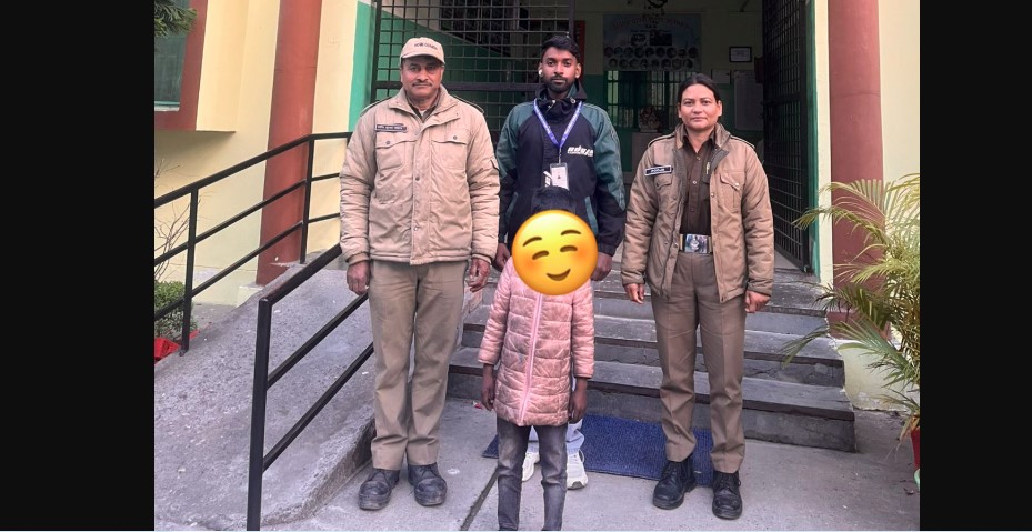 भिक्षावृत्ति एवं कूड़ा बीनने में संलग्न एक नाबालिग बालक को किया गया रेस्क्यू