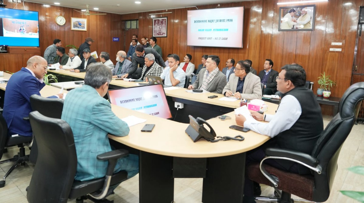 मुख्य सचिव आनंद बर्धन ने राज्य में नशे के विरुद्ध कार्रवाई को तेज करने के दिए निर्देश