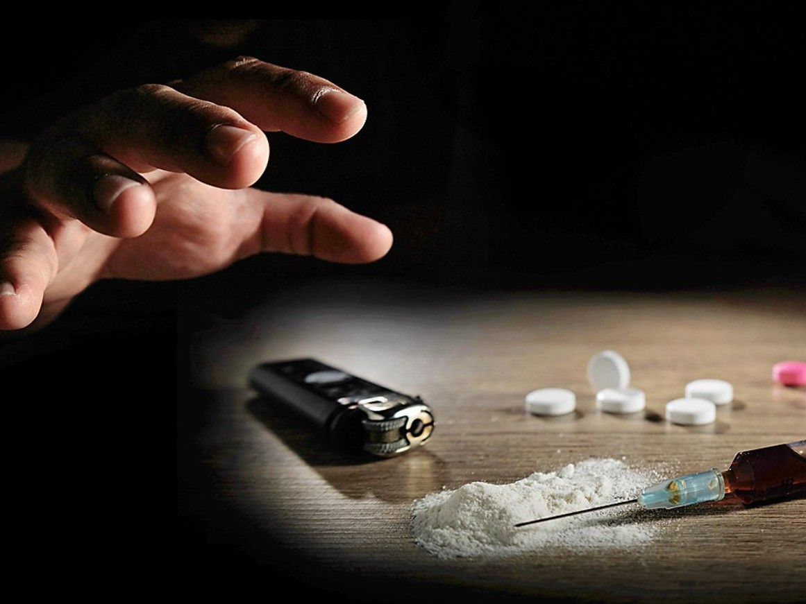 रुद्रपुर में नशा तस्करी पर बड़ी कार्रवाई: स्मैक बरामद, महिला