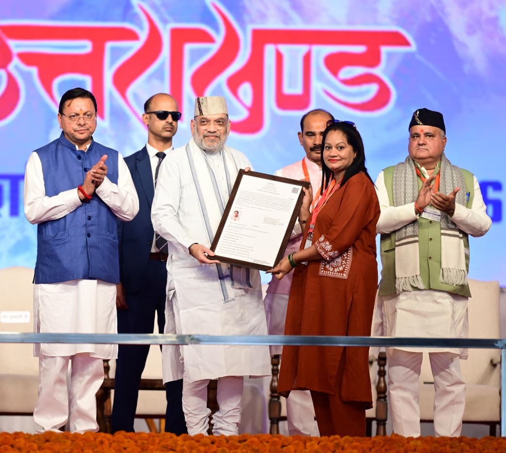 Amit Shah hands over Indian Citizenship to Hindu families facing