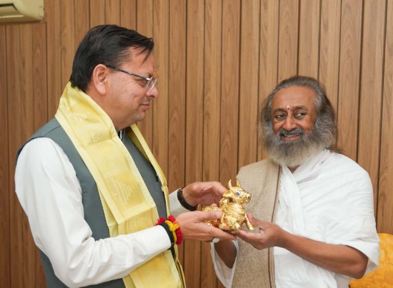 Dhami calls on Sri Sri Ravi Shankar in Rishikesh, discusses