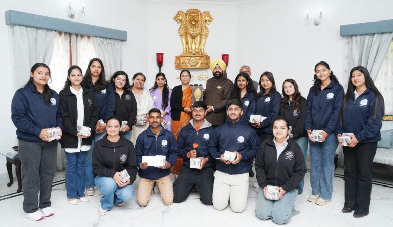 Gov interacts with Mass Com students of Doon Varsity