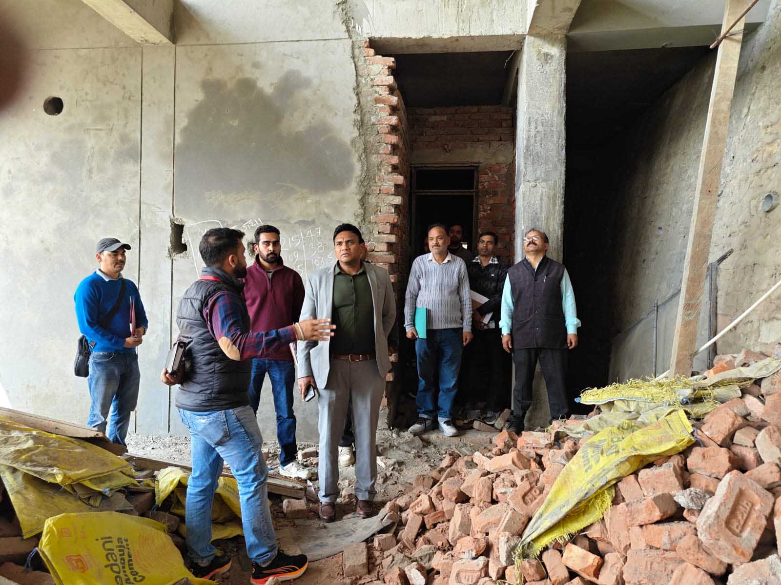 Govt intensifies efforts to improve parking facilities along Char Dham