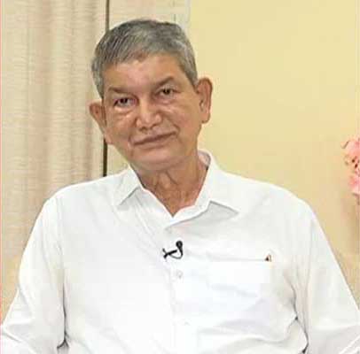 Harish Rawat leads Padyatra demanding Revenue Village status for forest