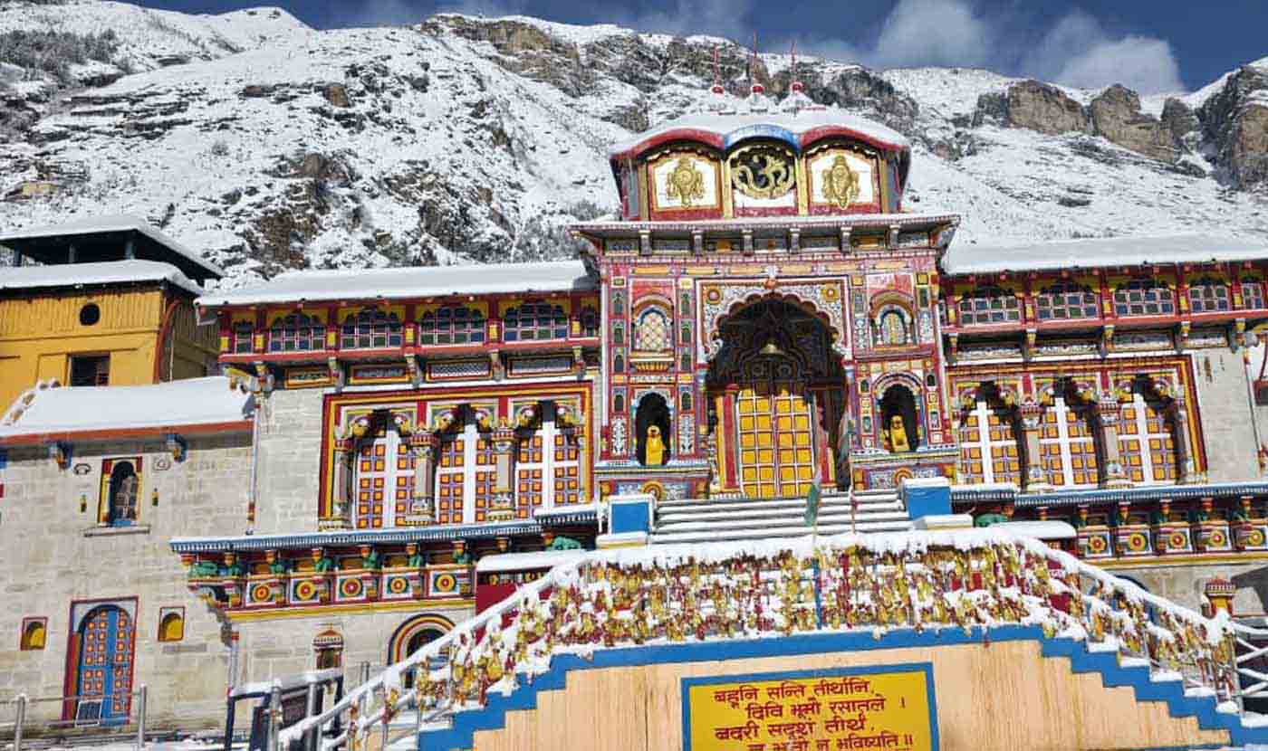 March snowfall covers mountains in white, rain brings relief to