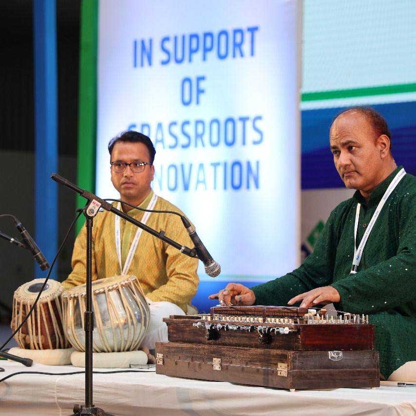 Musical milestone: Pauri artiste Mohan Singh Rawat develops ‘Classic Banjo’