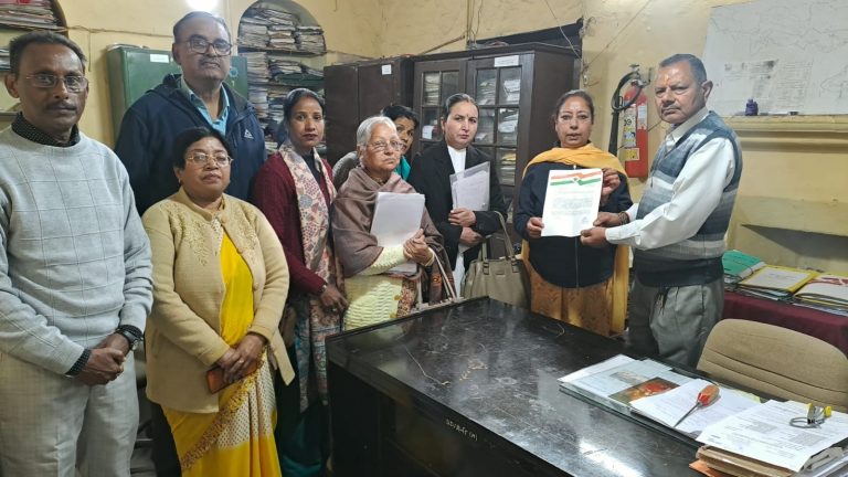 Mussoorie Tehsil operations stalled, Memo submitted to DM