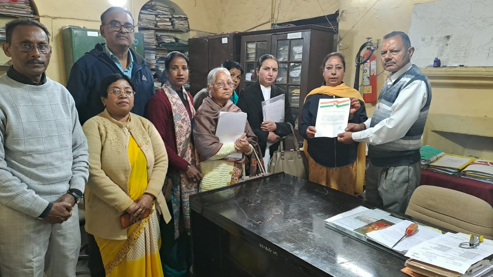 Mussoorie Tehsil operations stalled, Memo submitted to DM