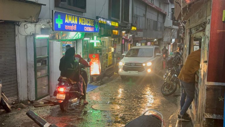 Weather shifts in Mussoorie – Rain sparks hope for Farmers