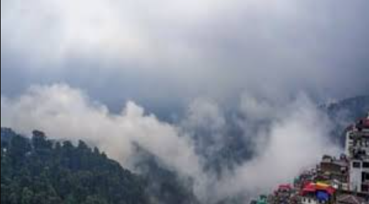 उत्तराखंड में बिगड़ने वाला है मौसम, इन जिलों में बारिश-बर्फबारी