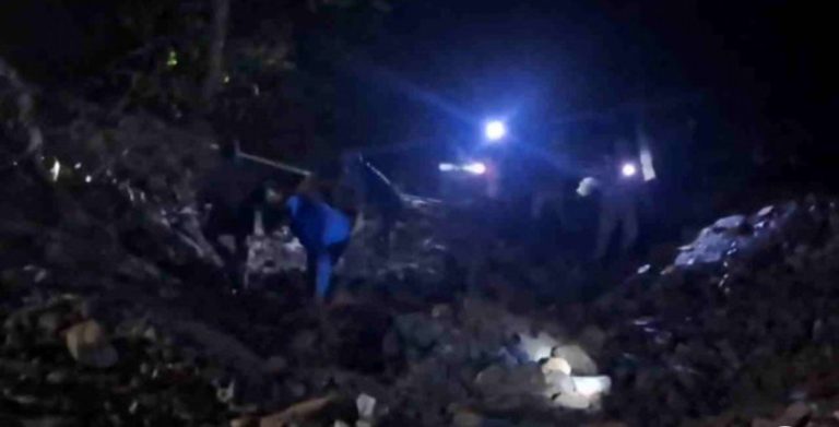 नंदकेशरी-चिड़िगा मार्ग पर कार हादसा, 150 मीटर खाई में गिरने