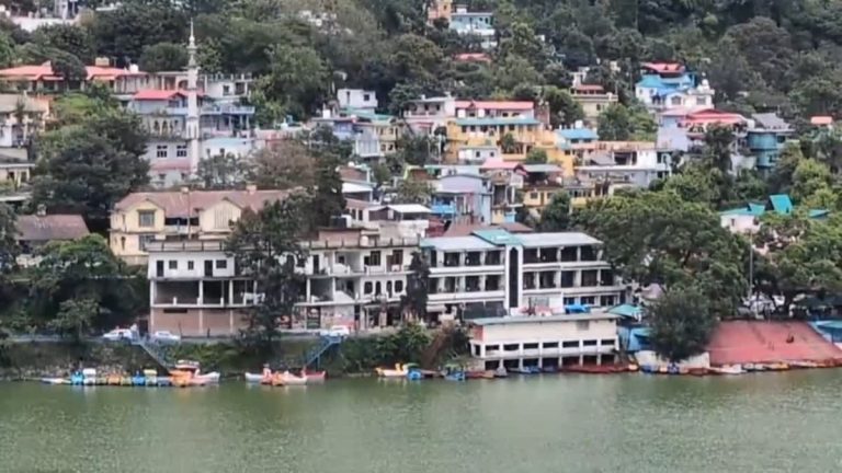 नैनीताल में नियमों की अनदेखी करने वाले होमस्टे पर प्रशासन सख्त, 31 का पंजीकरण खत्म