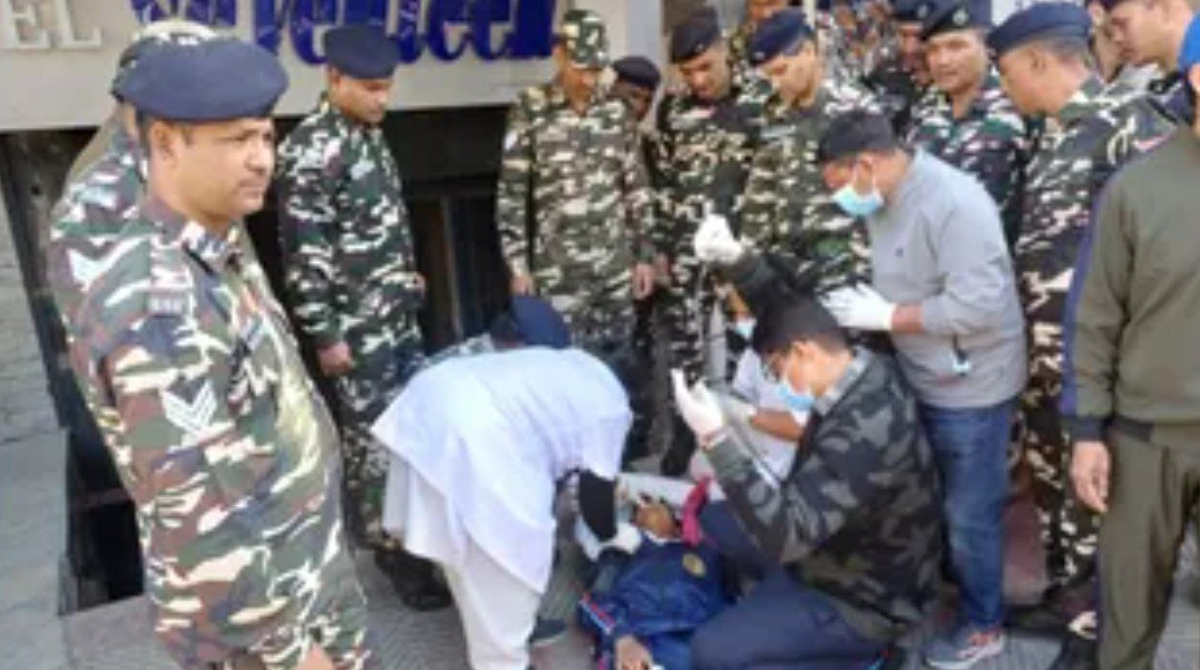 भूकंप आपदा से निपटने के लिए मॉक ड्रिल, चंद मिनटों