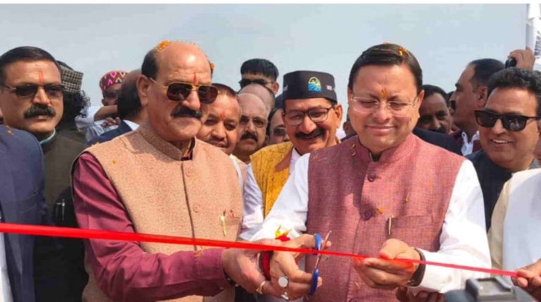 सीएम धामी ने किया टिहरी झील महोत्सव का उद्घाटन, चार