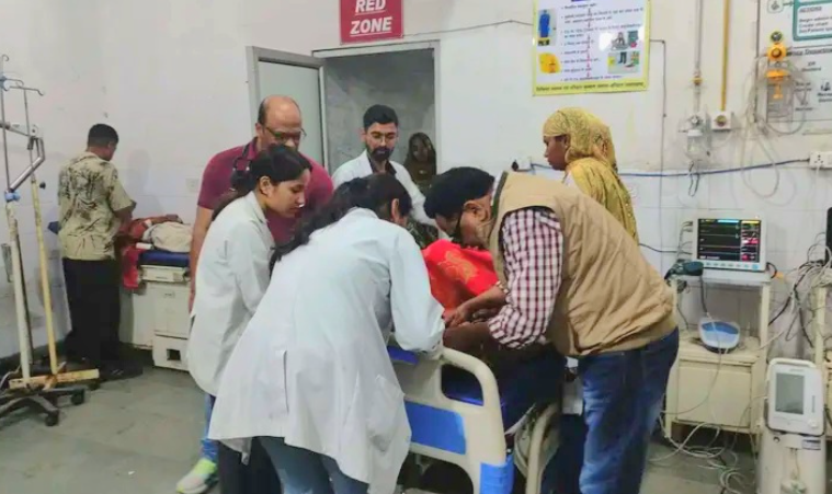 हरिद्वार में 6 गाड़ियां आपस में टकराईं, महिला की मौत,