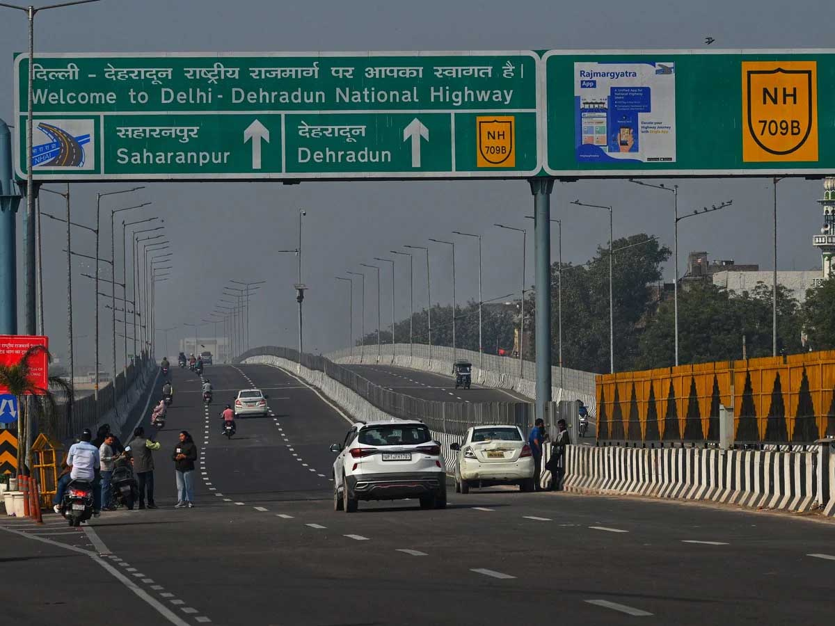 Delhi-Dehradun Expressway set to be inaugurated on 14 Apr; roadside