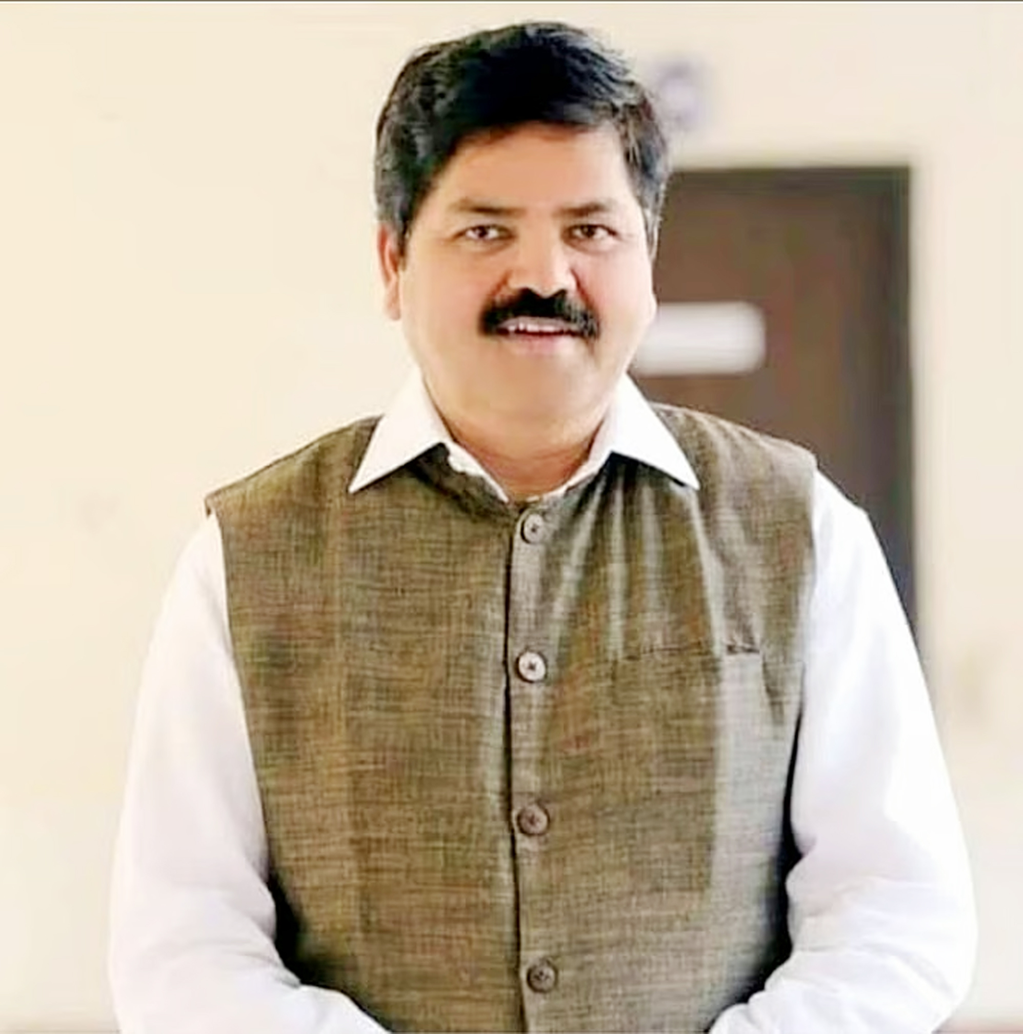 Godiyal claims several BJP leaders in touch with Cong, targets