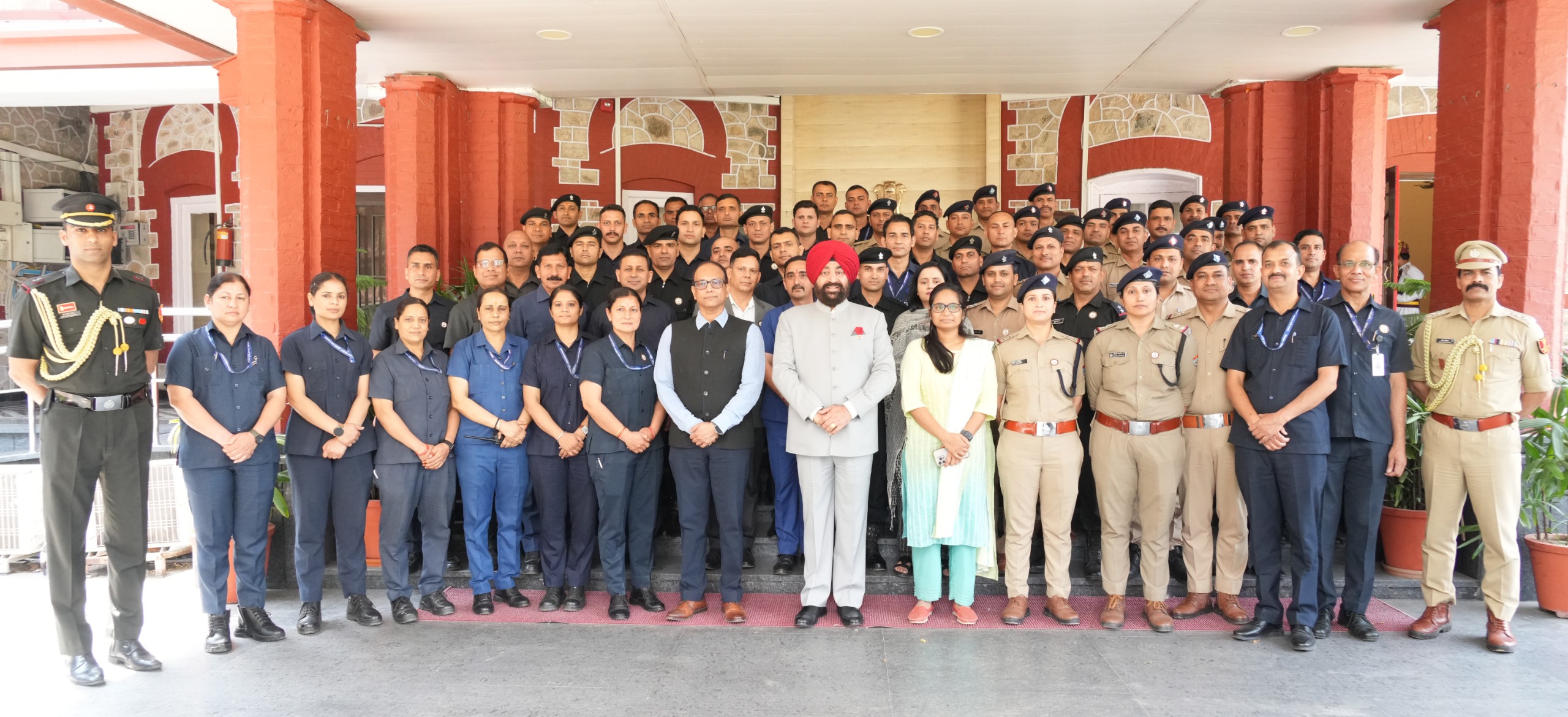 Governor confers Special Badges on security personnel at Lok Bhavan