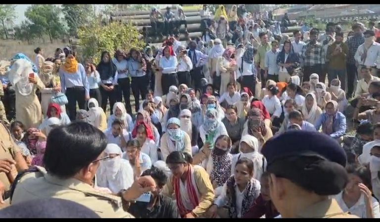 Nainital News: मदरसन के श्रमिकों ने खत्म किया अनशन, कंपनी प्रबंधन ने किन मांगों को माना