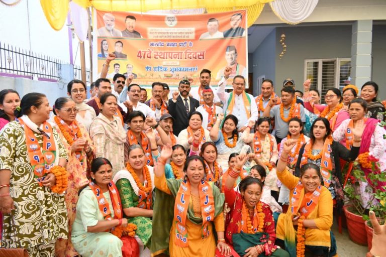 Over 3 dozen persons joined BJP on 47th Foundation Day