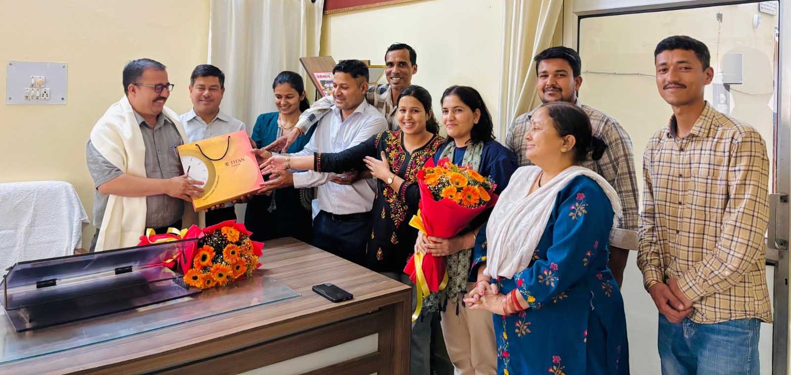 Warm farewell given to Assistant Director, Information, Badri Chand Negi