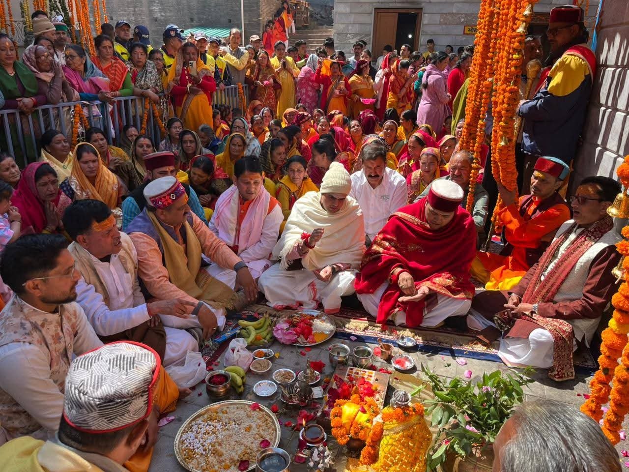 कपाट खुलने को लेकर बदरीनाथ धाम में उत्साह - my