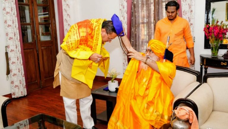 केदारनाथ धाम की व्यवस्थाओं पर मुख्यमंत्री धामी और रावल भीमाशंकर