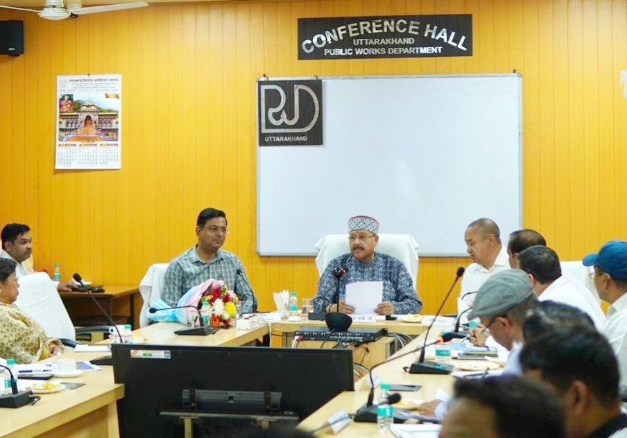 चारधाम व्यवस्थाओं को लेकर महाराज ने कसे पेंच... - my
