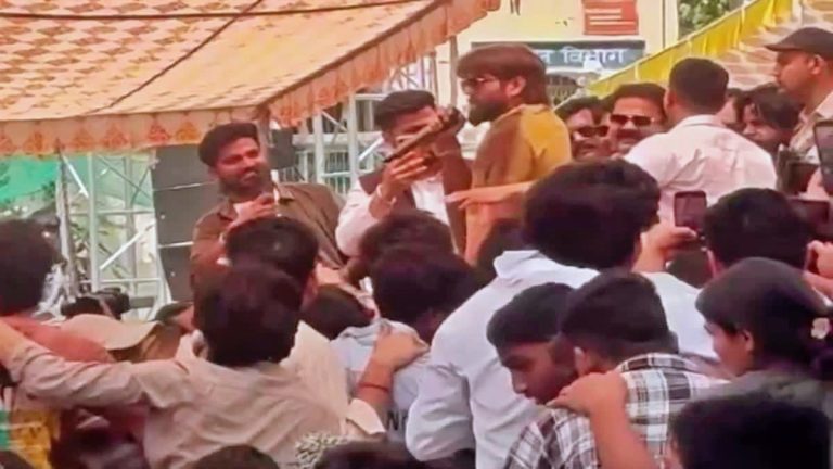 डीएवी कॉलेज समारोह में अभद्र भाषा के आरोप, गायक मासूम