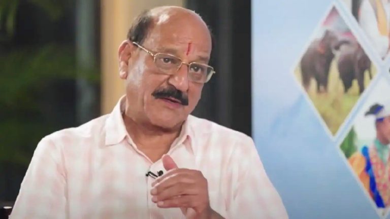 बाहर की दवा लिखने पर स्वास्थ्य मंत्री सख्त, दून अस्पताल