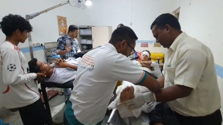 रामनगर में तेज रफ्तार का कहर: सड़क पर मचा ऐसा मंजर कि देखकर दहल उसे लोग, आखिर गलती किसकी?