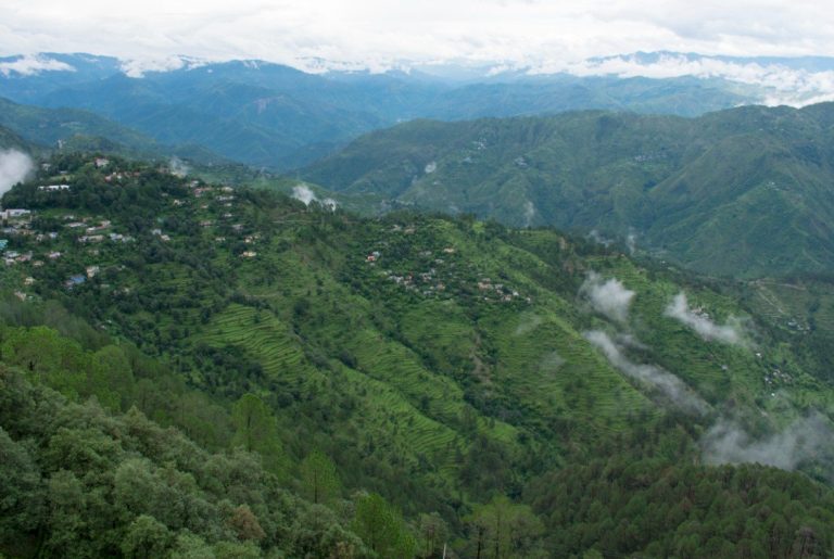 लैंसडौन नाम परिवर्तन विवाद: पर्यटन नगरी की पहचान पर संकट,
